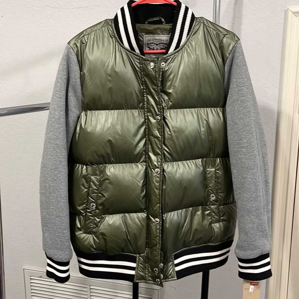 🆕 Levi's Women's Mixed Media Quilted Varsity Bomber Puffer Jacket Size S